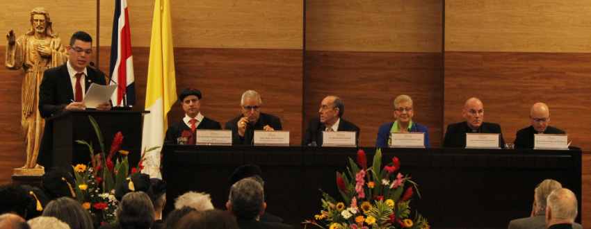 Papa Francisco otorga Reconocimiento a la Universidad Católica de Costa Rica (UCAT)